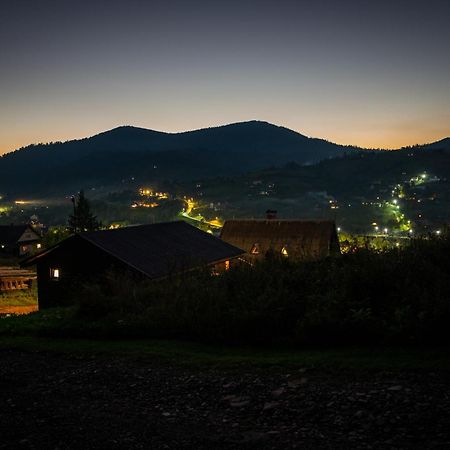 Hotel Lisoviy Zatyshok, Z Vidkrutum Litnim Baseynom Slavske Esterno foto